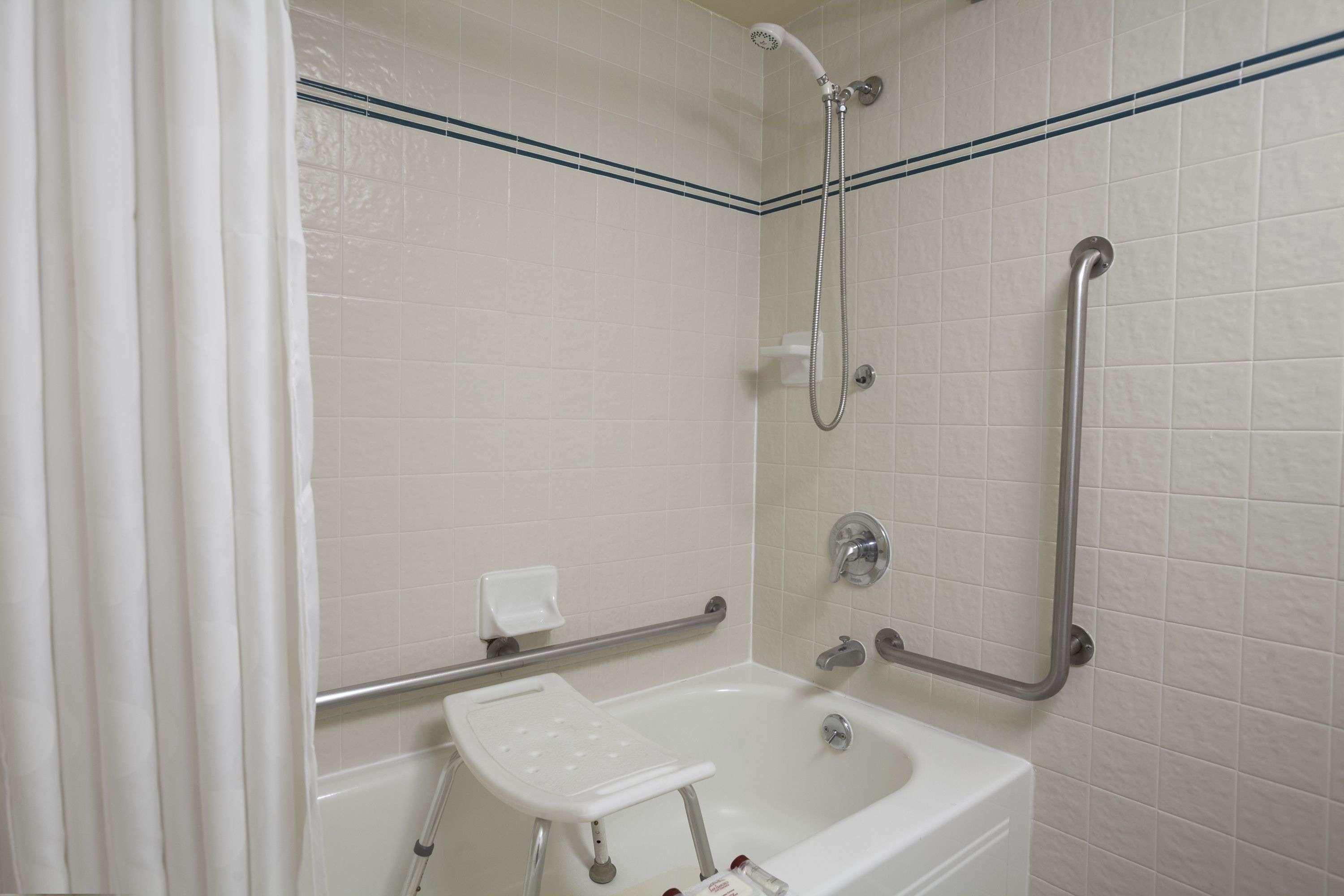 Ramada By Wyndham Sunnyvale/Silicon Valley Екстер'єр фото